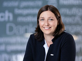 Portrait der Caritasdirektorin Nora Tödtling-Musenbichler