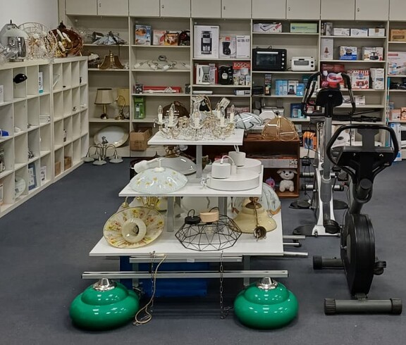 Elektrogeräte im Carla Elektro Shop in Graz