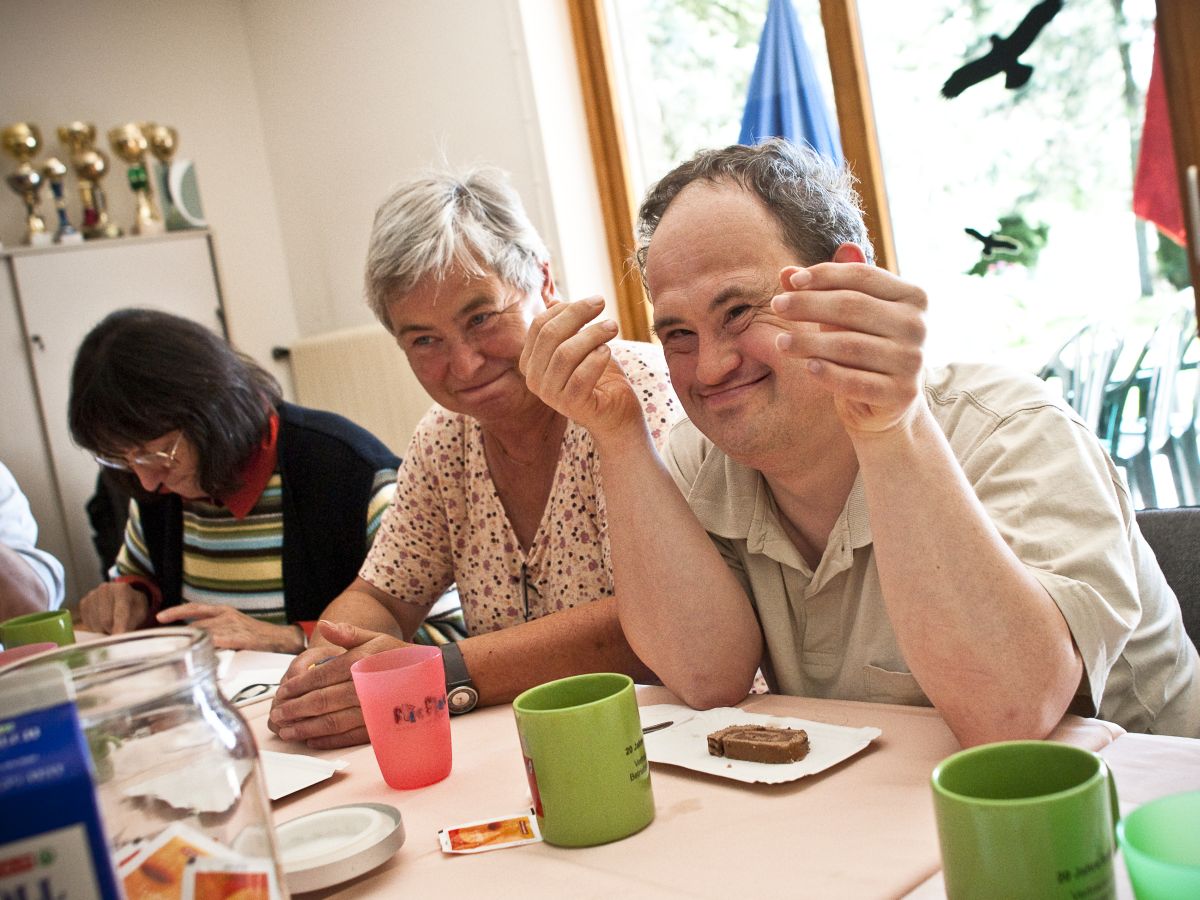 Vk Förderung Von Menschen Mit Behinderungen Ggmbh Pflegedienst Menschen mit Behinderungen: Caritas Steiermark